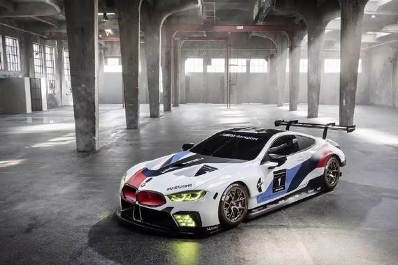 宝马发布M8 GTE赛车 涂装似京剧脸谱 这是唱的哪一出？｜赛视