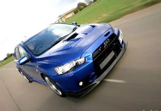 展现不为人知的一面，试驾2018款帕杰罗