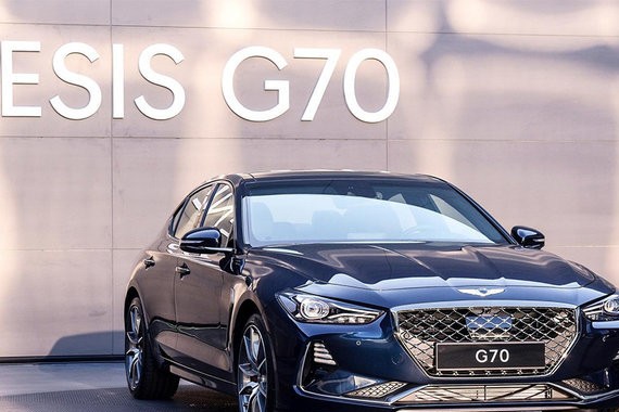 Genesis  G70正式发布 定位中型豪华车