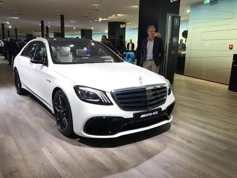 新一代S63 AMG，光看前脸就被迷住，3.4S破百