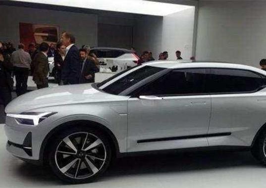 沃尔沃这款新车，百公里油耗4L，未来满大街都是！