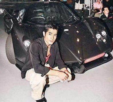 他们都姓郭，如今一个豪车无数，另一个住18万一平方的洋楼