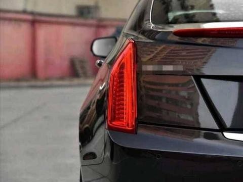 能从尾灯识别出这5款车，才是真的老司机！