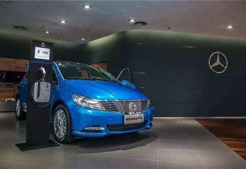 腾势入驻奔驰渠道，两大股东的一石三鸟之计