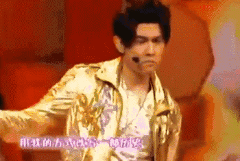 从小的时候侯高俊杰就被父亲侯海林开始培养,别的小朋友还在父母怀里