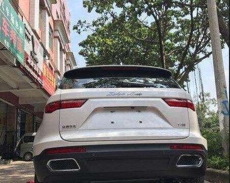 众泰T700, 10万就能开出150万的豪车逼格!