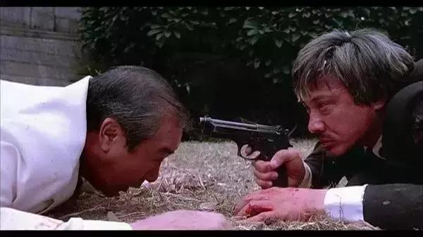关之琳为什么这么漂亮，看看她的老爸老妈就明白啦！