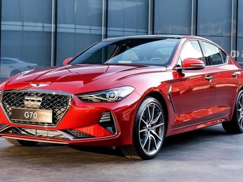 比宝马3系省油，比奔驰C级耐造，它们的死敌来了！