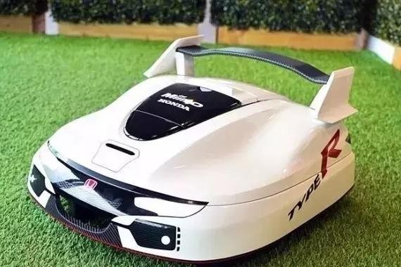 这比车模耐玩 2万多能买割草版的本田思域Type R