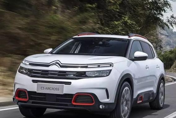 这可能是有史以来东风雪铁龙性价比最高的一款车