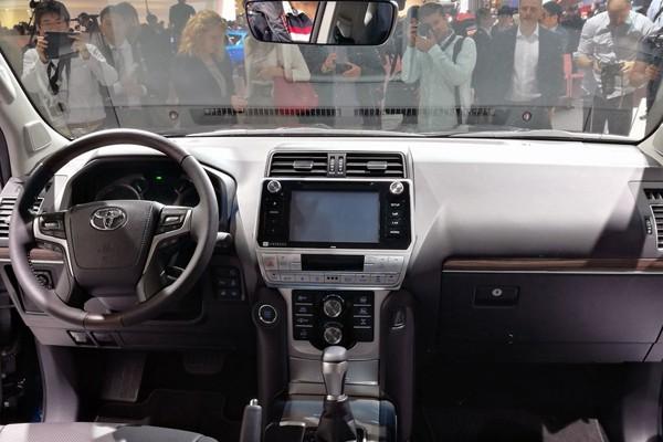 丰田最重要的一款SUV,被封为川藏线神车