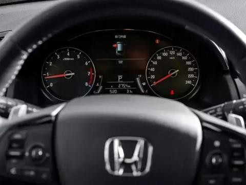 动力强劲到怀疑人生，本田这款车有点屌！