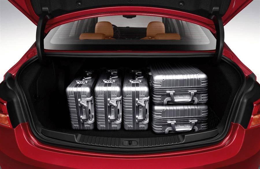 13.59万起上市时都说贵,如今优惠3万销量火爆!