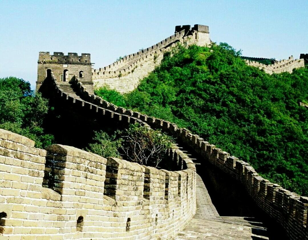 全世界最著名的中国景点,砖上的汉字和英文让人无语