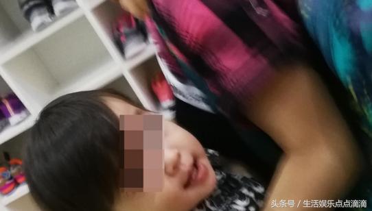 杜江和嗯哼大火，女儿也首度曝光，和嗯哼长的太像