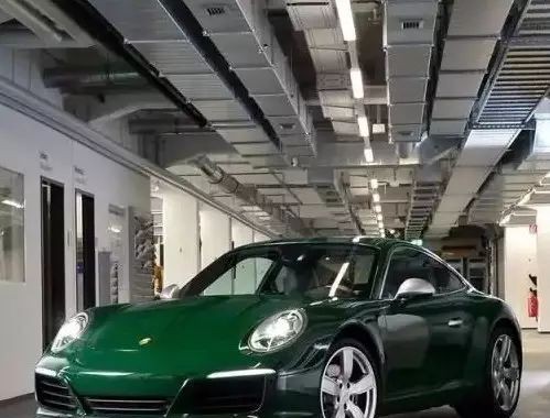 向老祖宗致敬！保时捷将发布911第一百万台纪念版车型