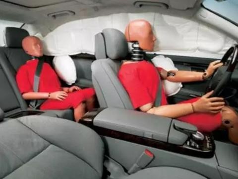 买车多看看 这10个实用配置最容易在新车上被减配！