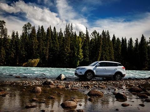 天啊！在喀纳斯遇到的吉利博越竟然干过这种事