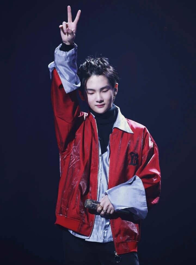 周震南惨遭淘汰，马伯骞正面diss喷子，疑力挺薛之谦