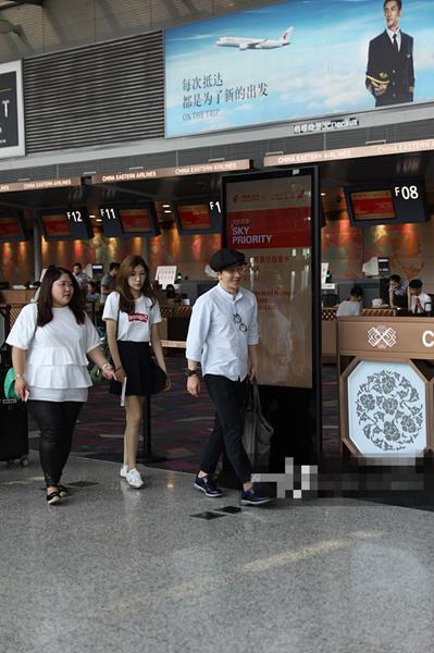 还记得刘谦吗?因一句话被封杀,才41岁近照又老又胖