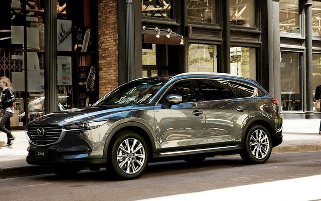 汉兰达真正遇到强敌,轴距近3米,7座汉兰达又被吊打