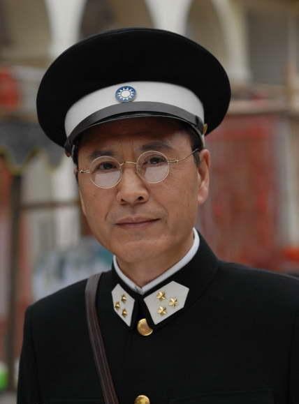 影帝之子,最帅男主播,因经济纠纷入狱2年事业