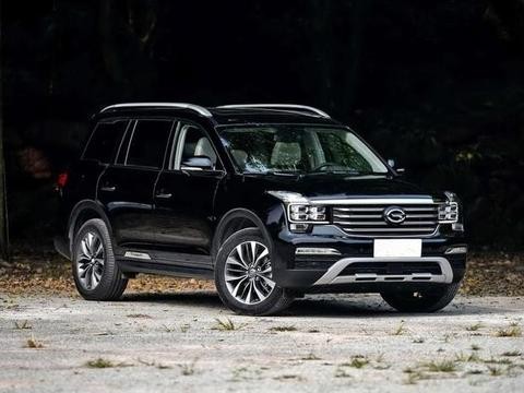 汉兰达降10万贱卖，不是锐界和途昂，是3款自主SUV