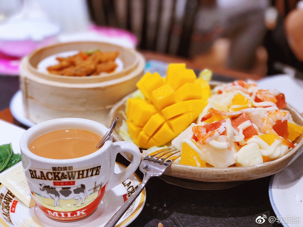 【好吃狗侦探】金翠河香港茶餐厅时代广场店给力5折 最强港式美食诱惑