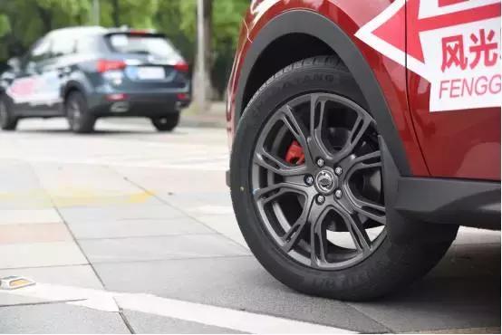 \/15万公里的超长质保 一年12G免费流量-手机新