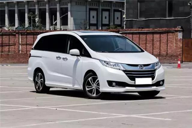 传祺GM8年内上市,这些当红的MPV会被吓到吗?