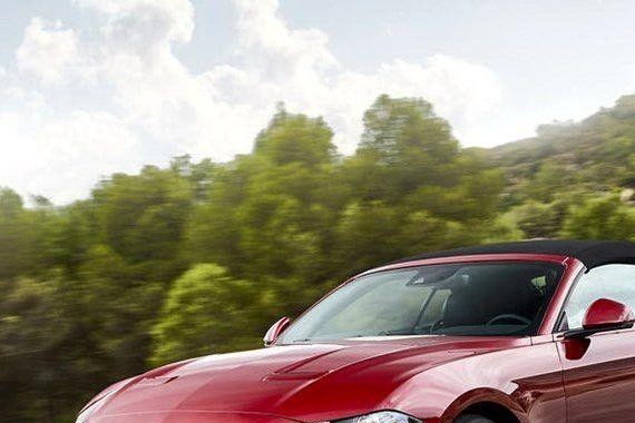 没钱还想开跑车？这三款车绝对划算，仅40万就能圆梦