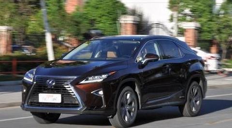 15万公里免费保养，混动不到70万，性价比超X5