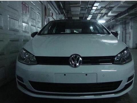 40年驾龄的老司机提高尔夫，用车后直呼是老百姓的车