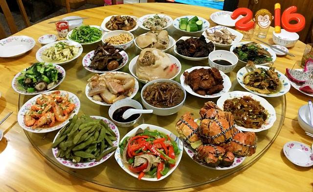 中国人请客吃饭与日本人请客吃饭,这个差距太大了!