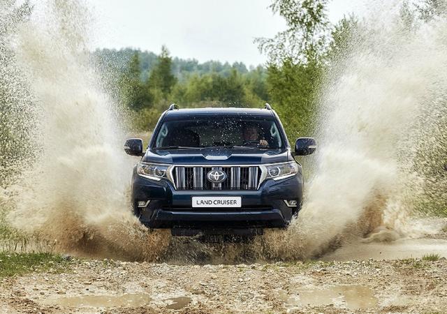 18款平行进口丰田普拉多2700 现车惊爆价