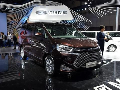 S7卖不动要放弃？江淮转战MPV，越过GL8叫板埃尔法