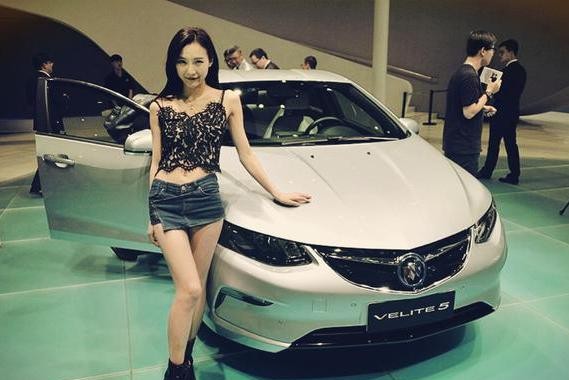 别克这车好开省油但售价太贵！不在上海还真不推荐买