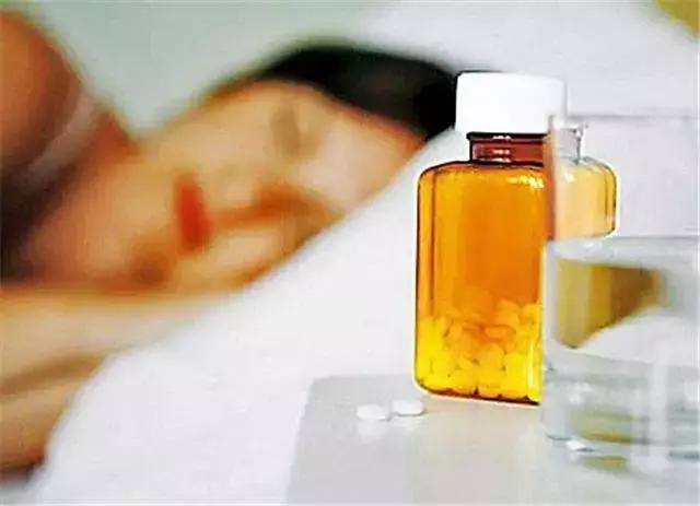 药驾的危险性比酒驾还大!开车可别乱吃药!