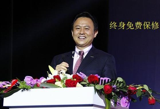 红旗真是拼了，一个月上千次会议，终身免费保修