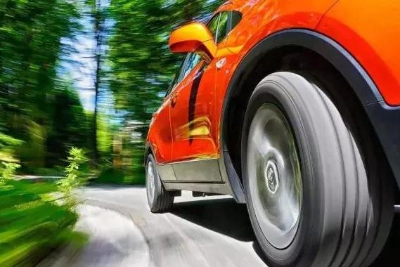 为什么德国车烧机油，日本车开20年都不烧？