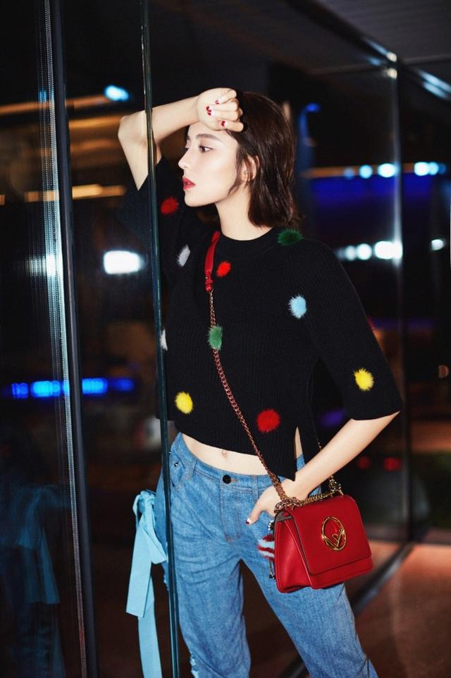 明星扎堆进攻米兰时装周，娜扎甜美刘诗诗越来越帅气