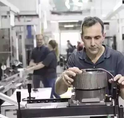 环保风暴刮进汽车行业 一个滚针将引发3000亿的损失？