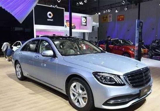 不到一百万，V6动力加9速自动挡，舒适性不输头等舱