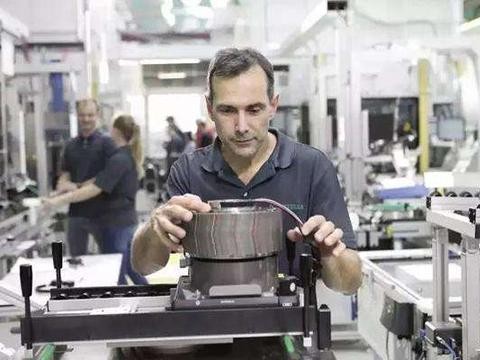 环保风暴刮进汽车行业 一个滚针将引发3000亿损失？