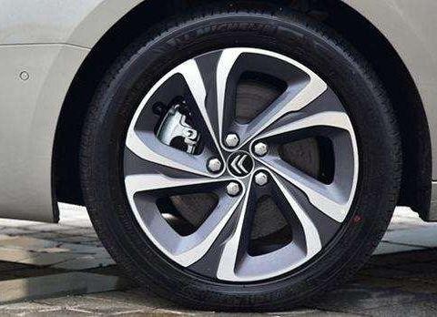 雪铁龙C5/C6/标致408被召回 轮胎问题涉及2317辆车