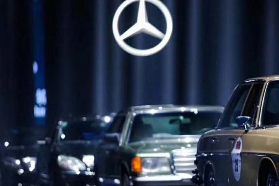 在宝马/奥迪的科技围攻下，新奔驰S级这次要超越的却是它自己？