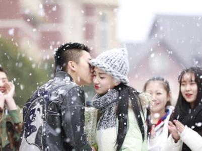 侄子满月我封了三千红包,妯娌对我感激涕零,半