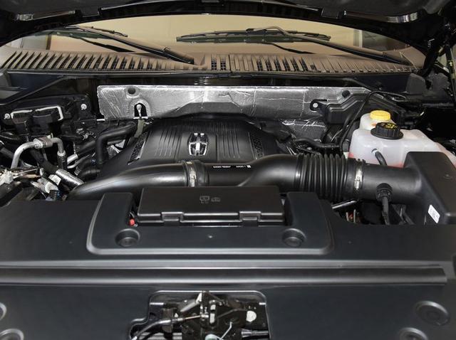 新奔驰S级上市无对手?林肯豪华SUV不服!