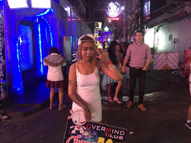 为什么泰国芭提雅的风月步行街深受男性游客的喜爱？