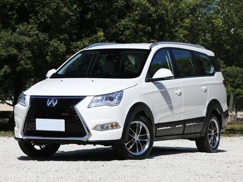 比730大，搭流媒体后视镜，雷克萨斯前脸，不到7万